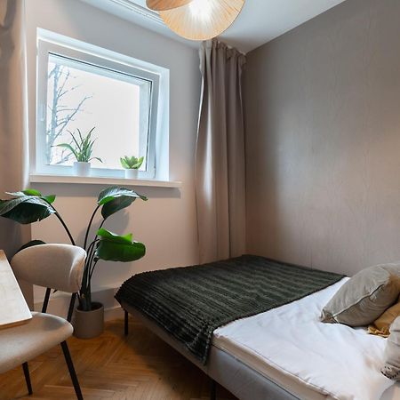 Warsaw Concierge Kinowa Gardens Appartement Buitenkant foto